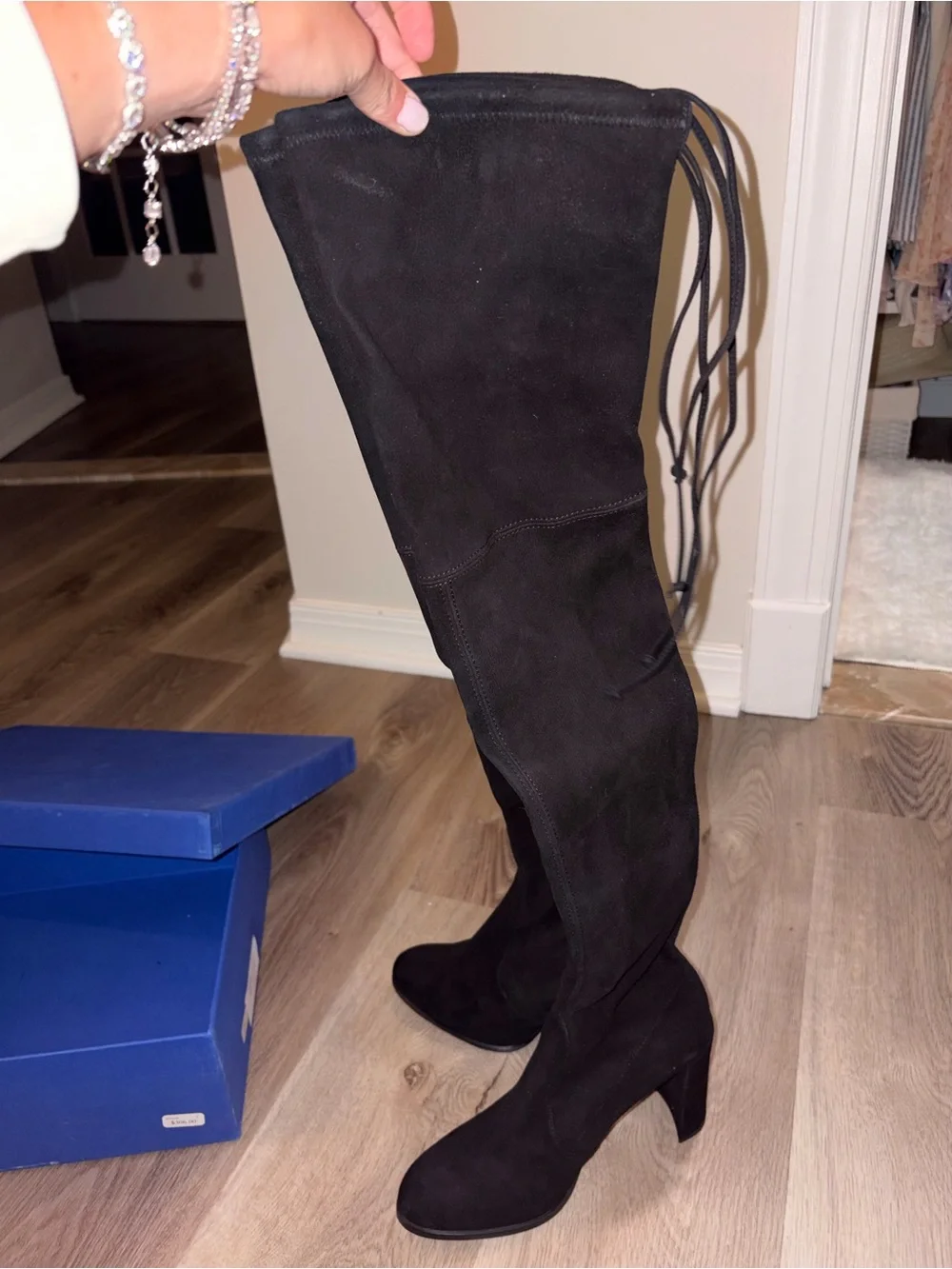 NWT 🎊 Stuart Weitzman Black Eloise 30 suede over the knee Boots. Size 7